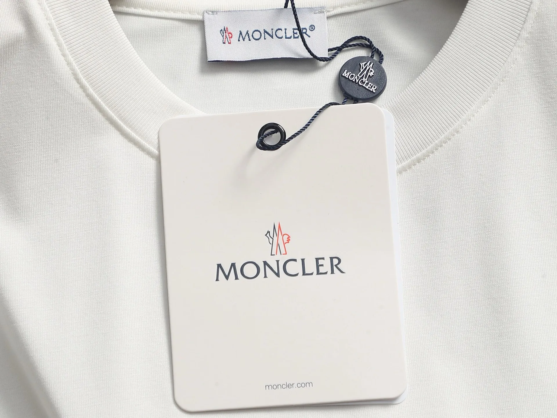 2026 New Arrival Same Style👫 T ， ！ ， ， logo ！ ， Versatile， ， ！ ！ Classic Versatile T ， logo ！ ！ Quality ， ！！ ：Black White Blue Light Green Size：S M L XL XXL